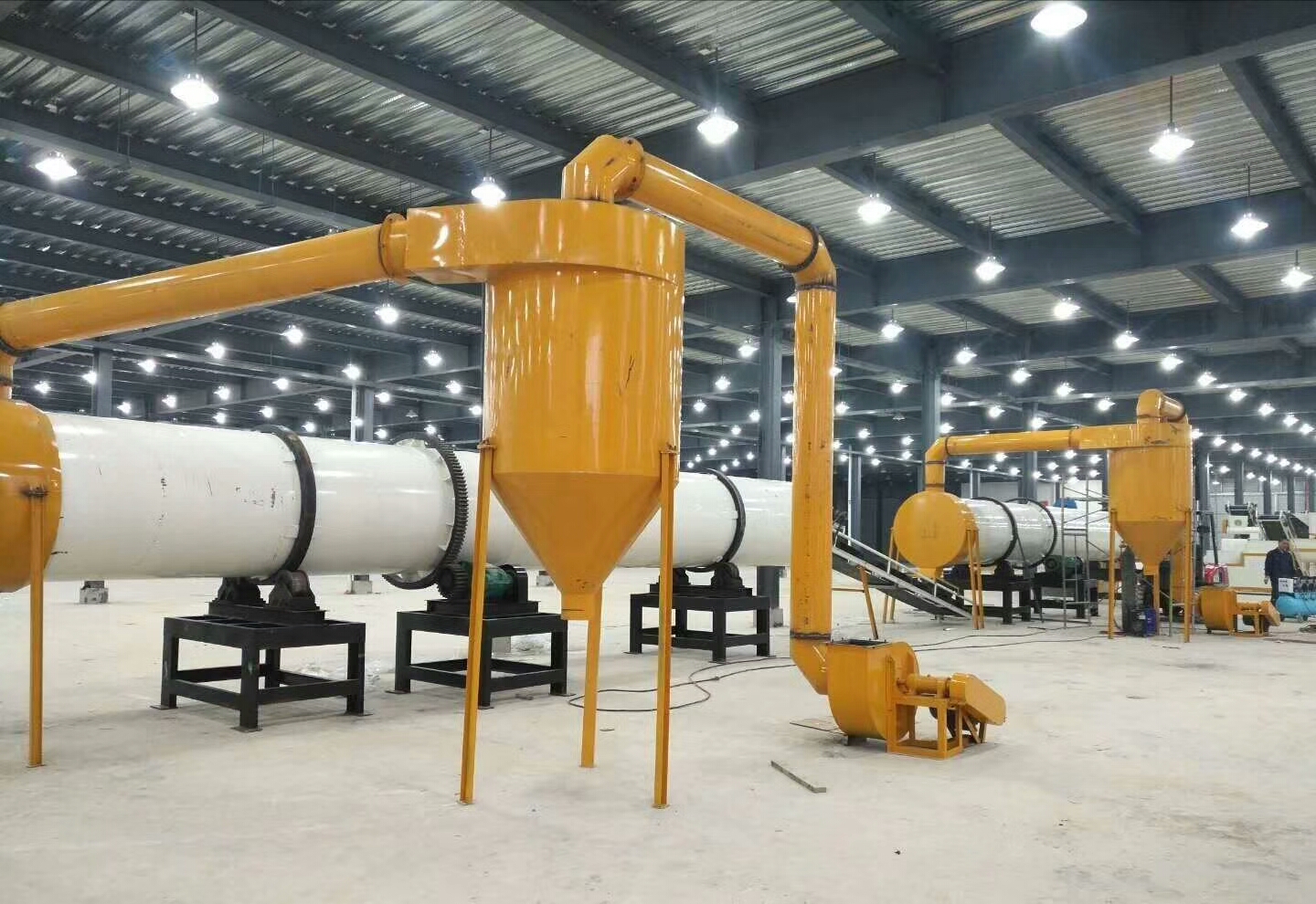 復(fù)合肥生產(chǎn)線現(xiàn)場(chǎng).jpg 復(fù)合肥生產(chǎn)線現(xiàn)場(chǎng).jpg